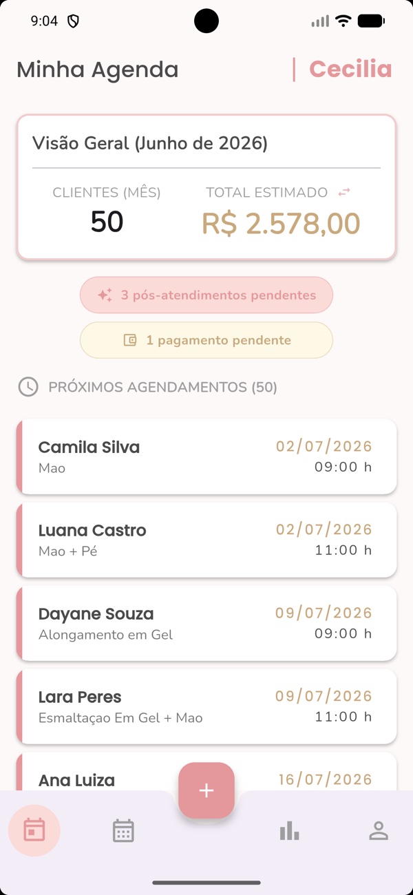Tela inicial do app Beauty Book com a agenda e a visão geral do mês